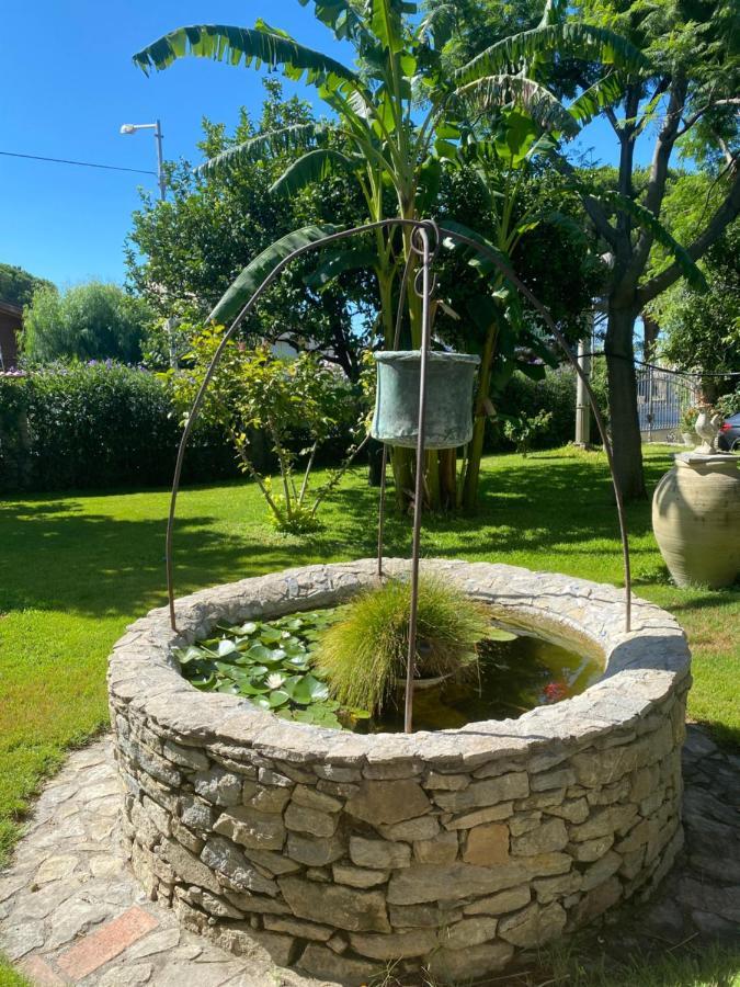 B&B Il Giardino Delle Meraviglie Меліто-ді-Порто-Сальво Екстер'єр фото
