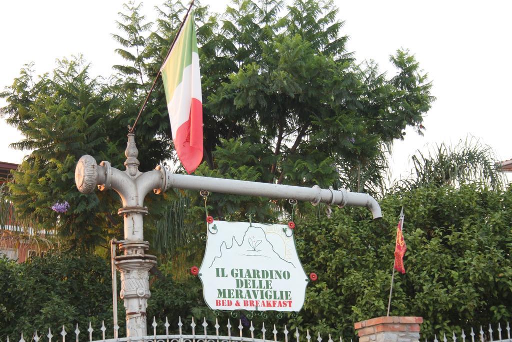 B&B Il Giardino Delle Meraviglie Меліто-ді-Порто-Сальво Екстер'єр фото
